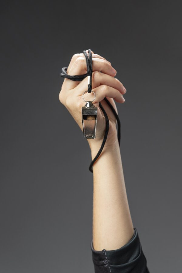 Whistleblowing: implementazione e adempimenti